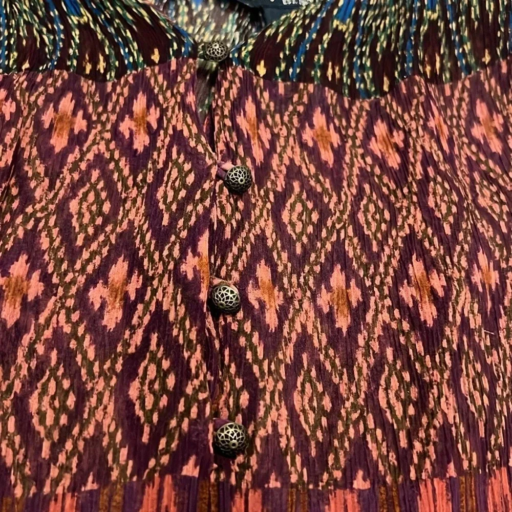 Lucky brand top long sleeve with ties size Small Preowned - Picture 5 of 6